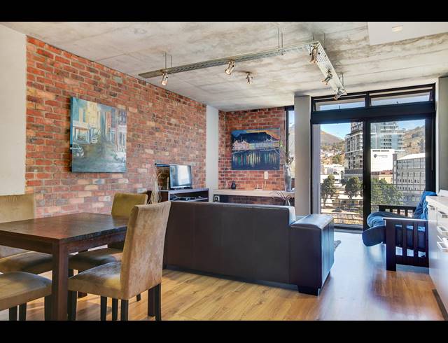 1 BEDROOM APARTMENT TO LET IN DE WATERKANT